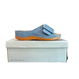 Good Chic Women's Blue Mules‎ with Tan Sole NWB